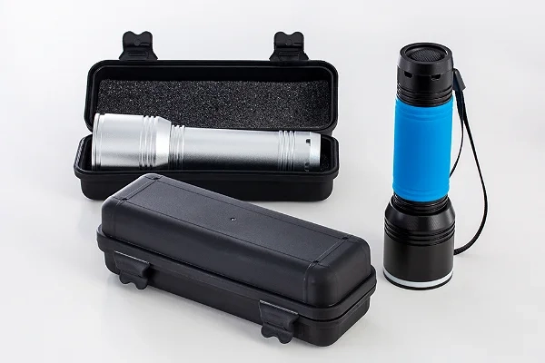 Obrázek: box-zu-taschenlampe-reeves-myflash-960x640px-lp-myflash